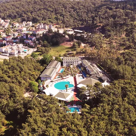 Forest Village 호텔 올루데니스