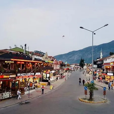호텔 Forest Village 5*